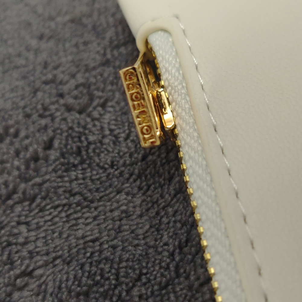 Tom Ford VIP Cosmetics Pouch - Picture 5 of 5